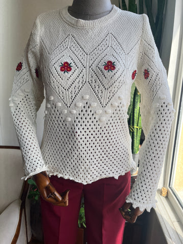 Chic White Crew Neck Sweater with Pom-Pom & Red Flower Details – Cozy & Stylish for Any Occasion