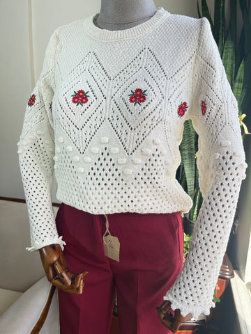 Chic White Crew Neck Sweater with Pom-Pom & Red Flower Details – Cozy & Stylish for Any Occasion