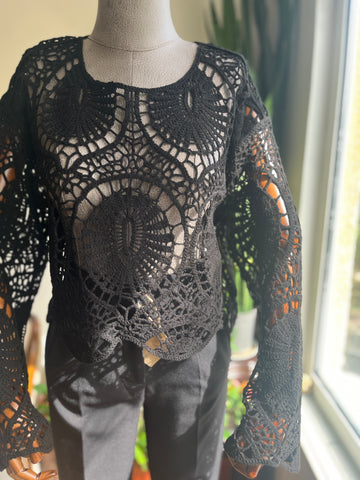 Elegant Crochet Lace Blouse - Standard Size, Stylish Women's Top for Any Occasion